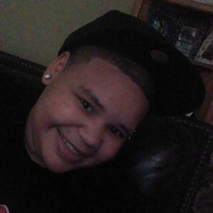 Meet your Posher, Casandra